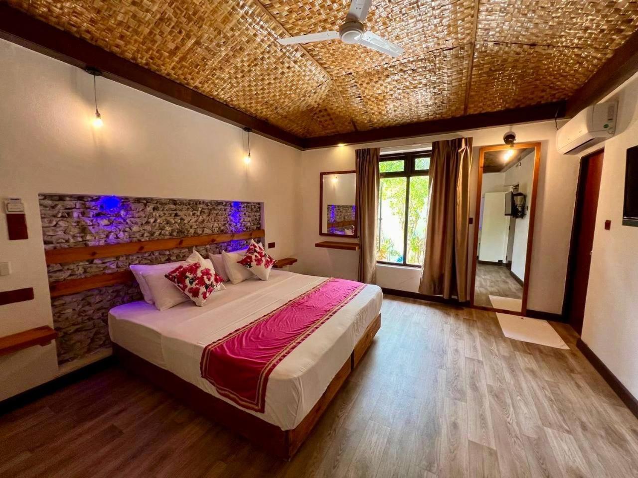 Bougan Villea Retreat Bodufolhudhoo Екстер'єр фото