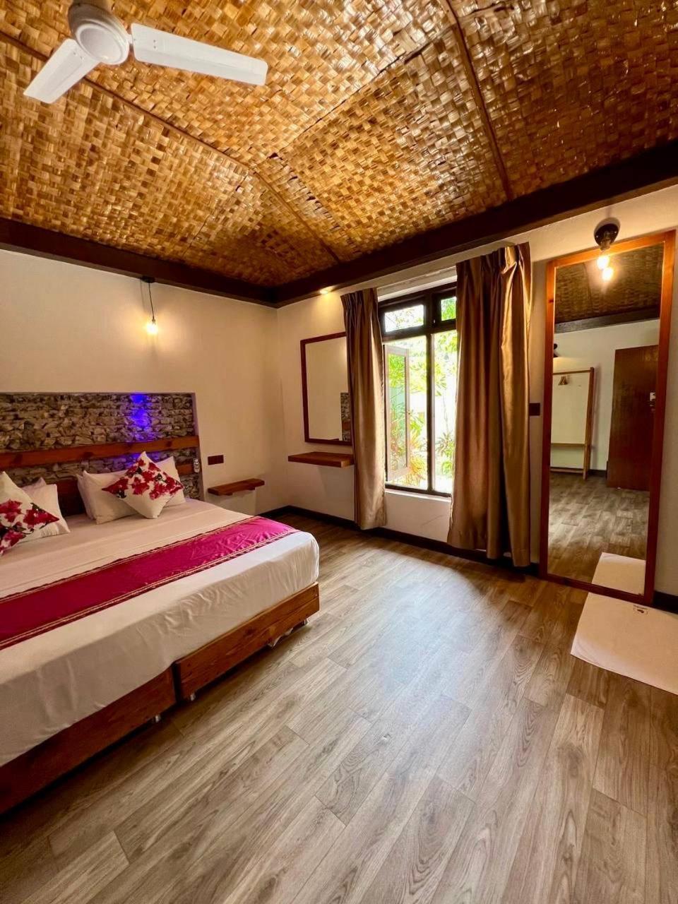 Bougan Villea Retreat Bodufolhudhoo Екстер'єр фото