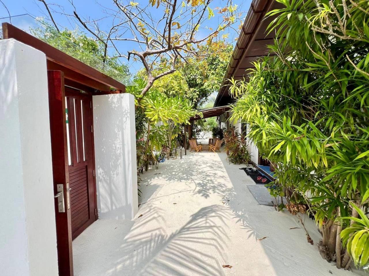 Bougan Villea Retreat Bodufolhudhoo Екстер'єр фото
