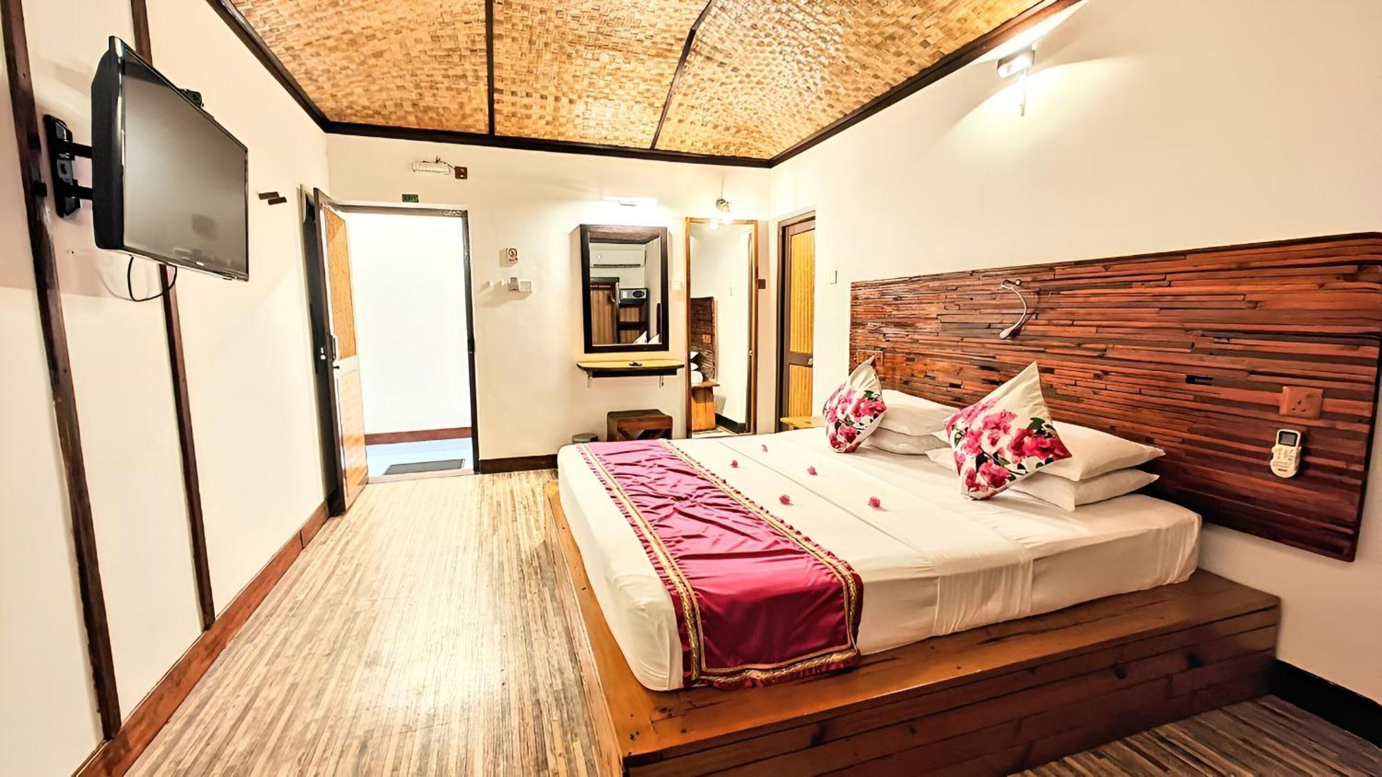Bougan Villea Retreat Bodufolhudhoo Екстер'єр фото